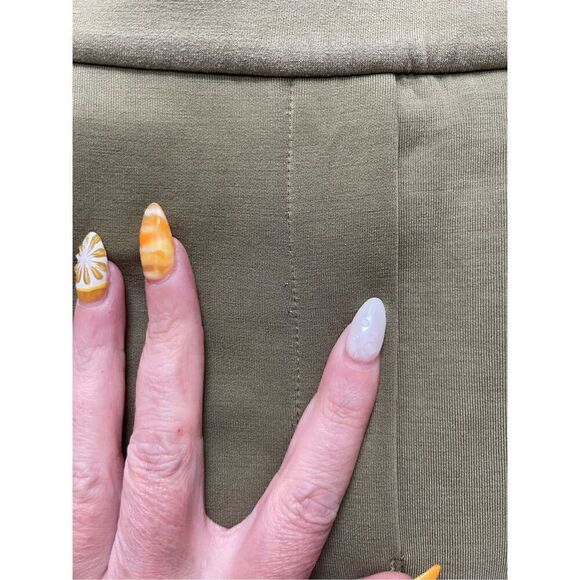 Lululemon Softstream Sweatpants – Size 6 - Picture 6 of 6